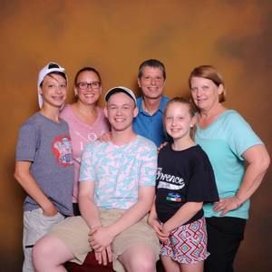 Meet your Posher, Tyler